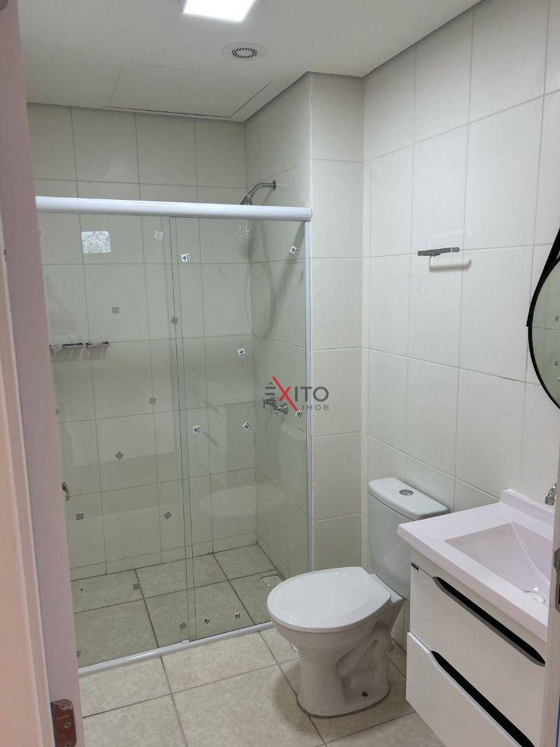 Apartamento para alugar com 2 quartos, 52m² - Foto 12