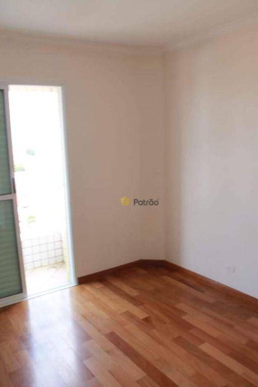 Apartamento à venda e aluguel com 3 quartos, 109m² - Foto 11