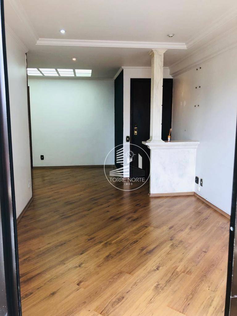 Apartamento à venda com 3 quartos, 100m² - Foto 1