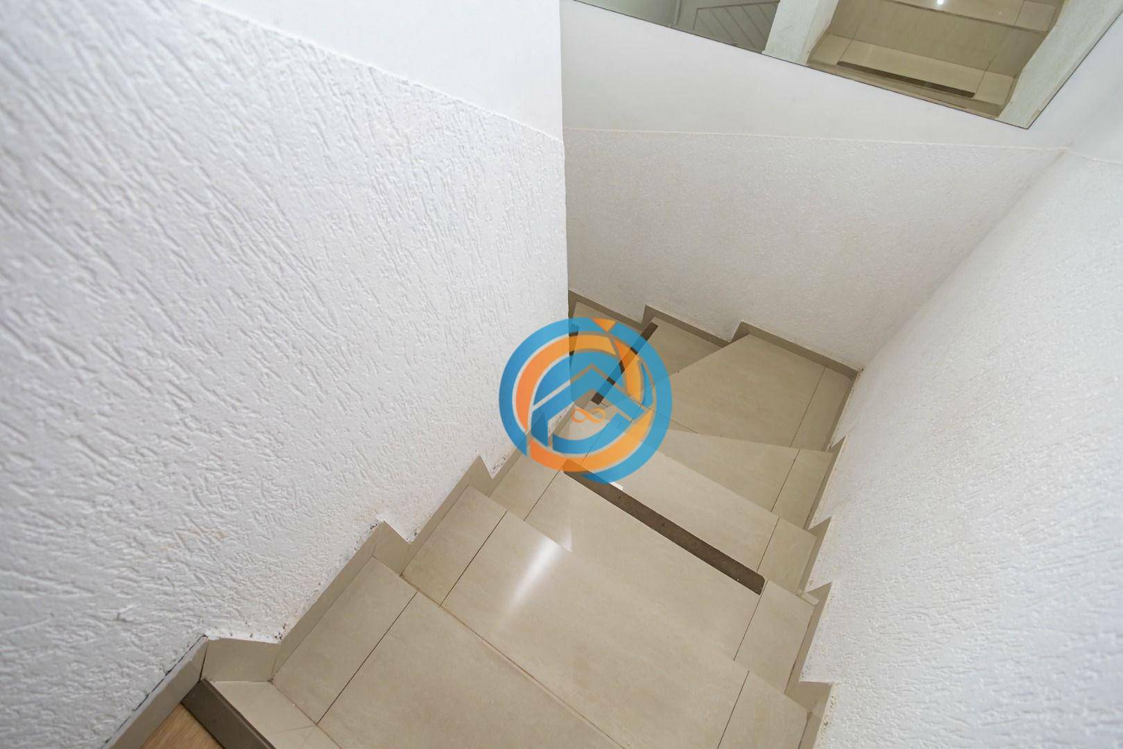 Sobrado à venda com 4 quartos, 122m² - Foto 44