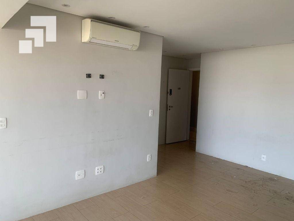 Apartamento à venda com 2 quartos, 62m² - Foto 5