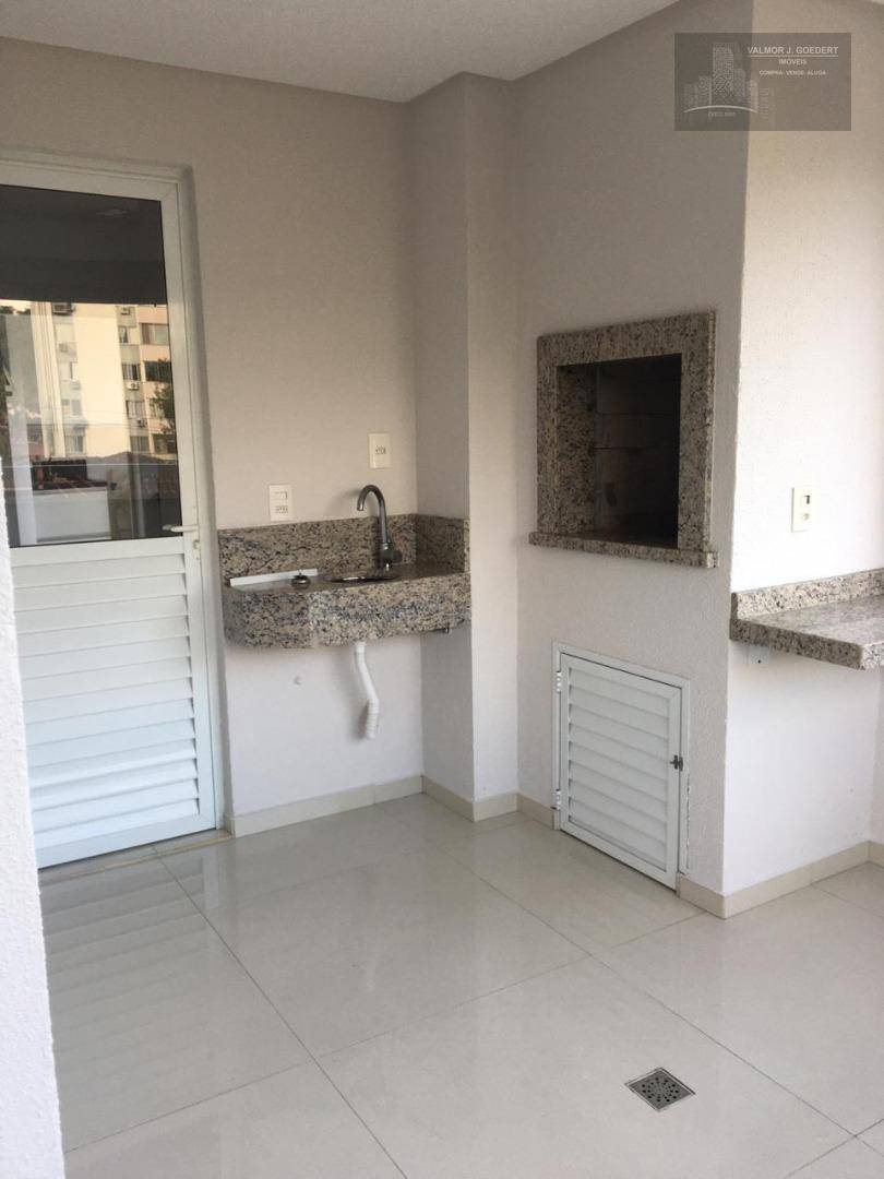 Apartamento à venda com 3 quartos, 215m² - Foto 6