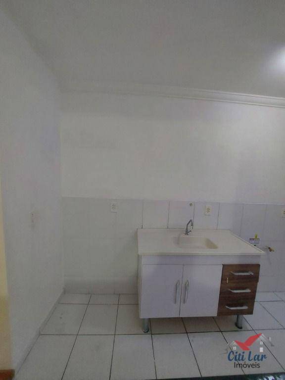 Apartamento para alugar com 2 quartos, 45m² - Foto 5