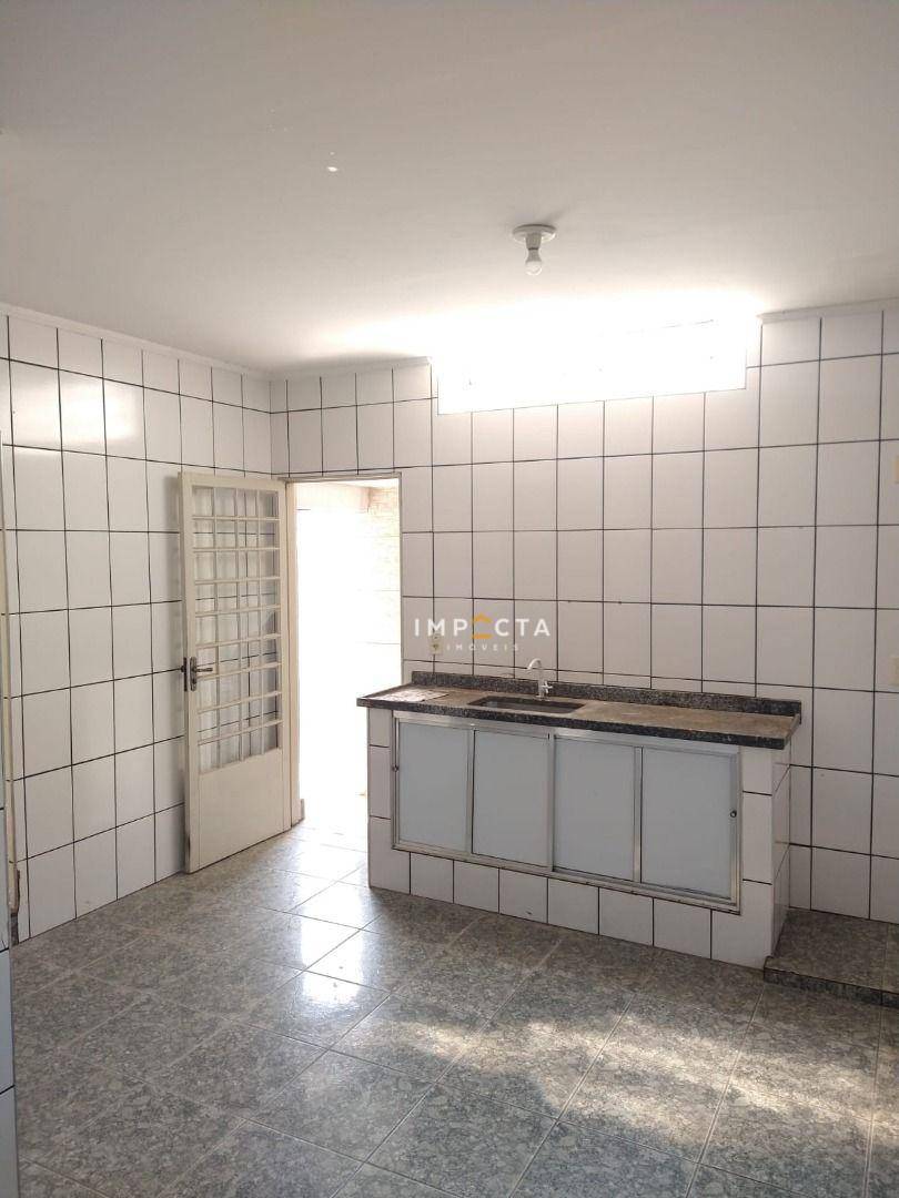 Casa à venda com 2 quartos, 122m² - Foto 10