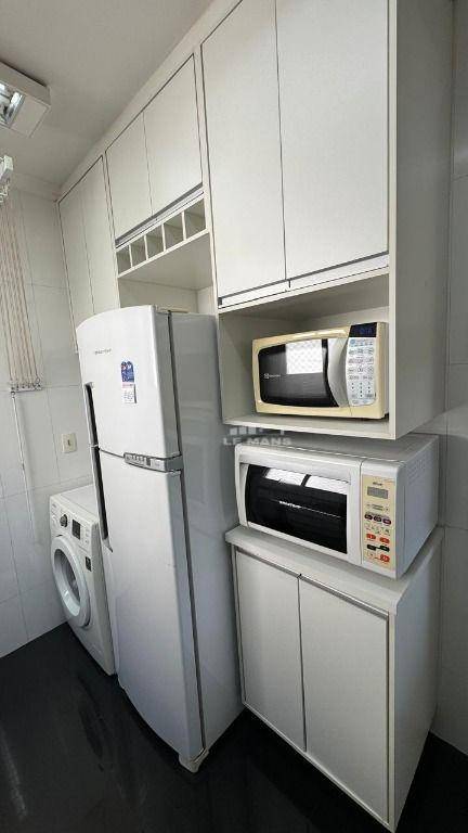 Apartamento à venda com 2 quartos, 55m² - Foto 10