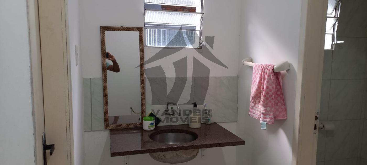 Casa à venda com 3 quartos, 300m² - Foto 6