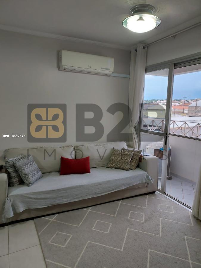 Apartamento à venda com 3 quartos, 68m² - Foto 1