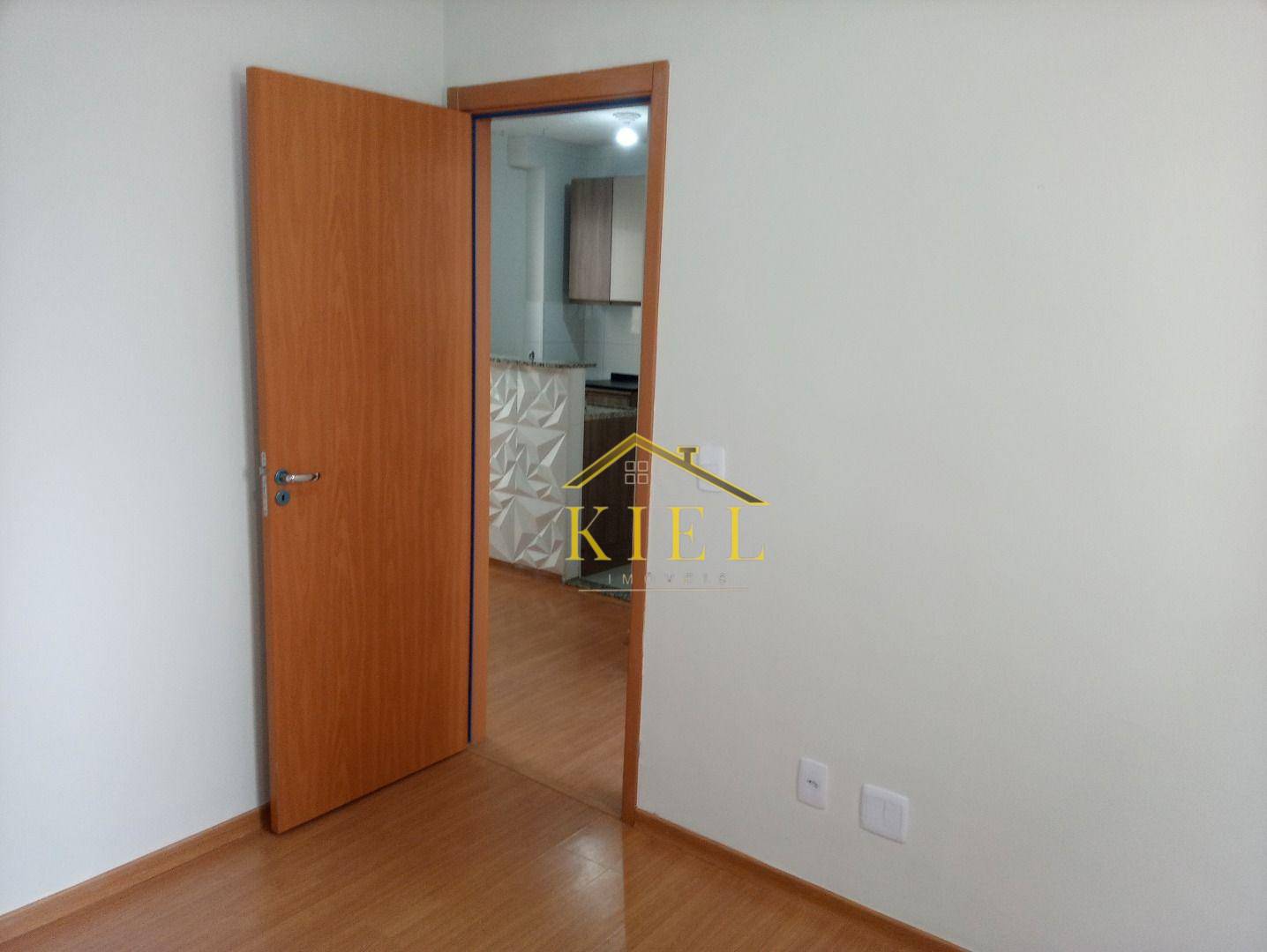 Apartamento à venda com 2 quartos, 41m² - Foto 13