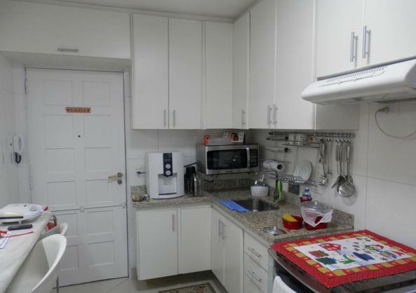 Apartamento à venda com 3 quartos, 110m² - Foto 3