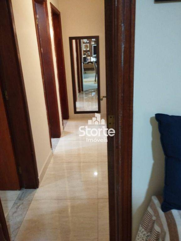 Apartamento à venda com 3 quartos, 96m² - Foto 8