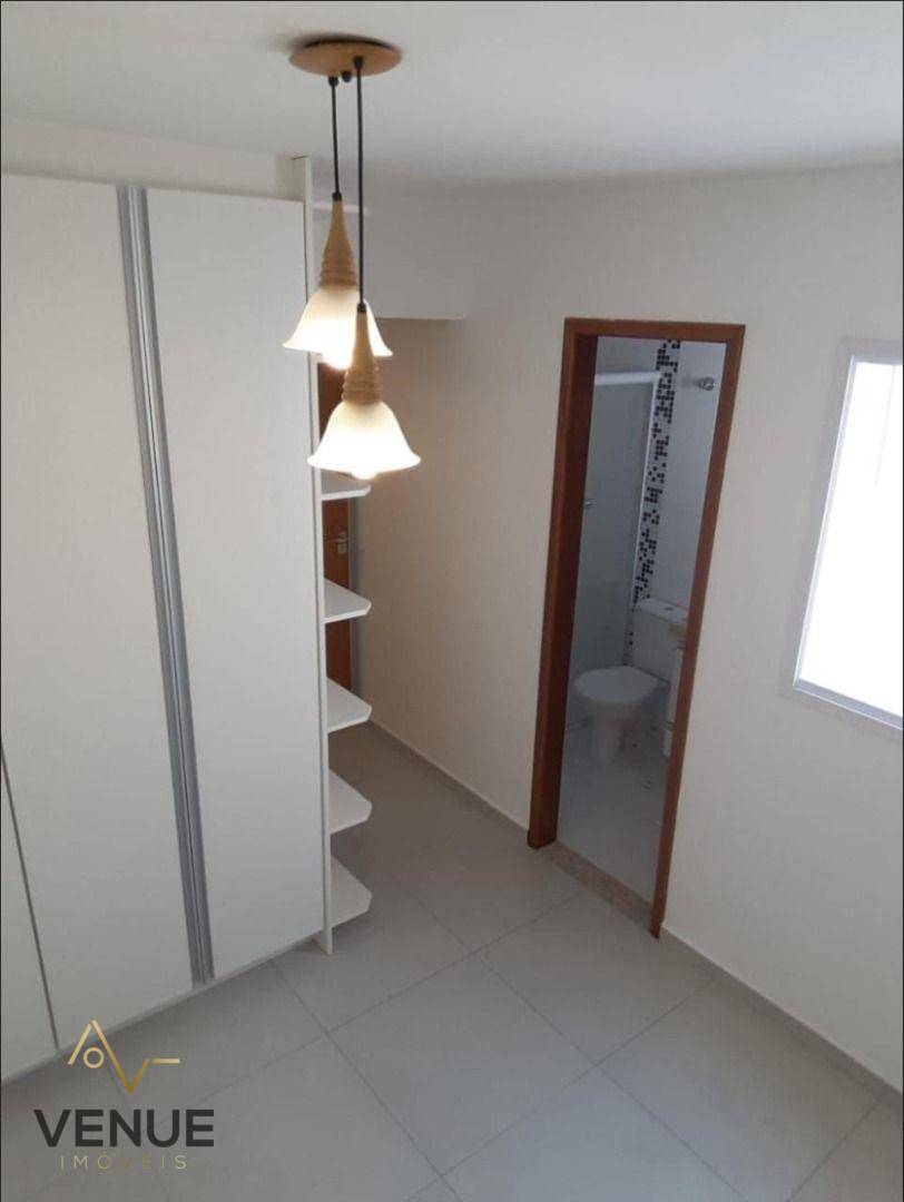 Sobrado à venda com 2 quartos, 60M2 - Foto 2