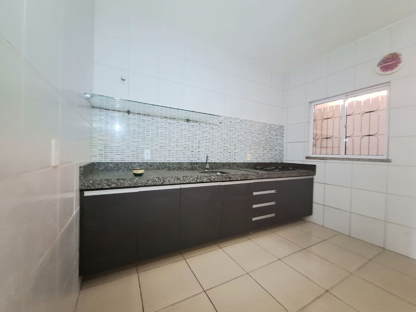 Casa à venda e aluguel com 2 quartos, 84m² - Foto 4