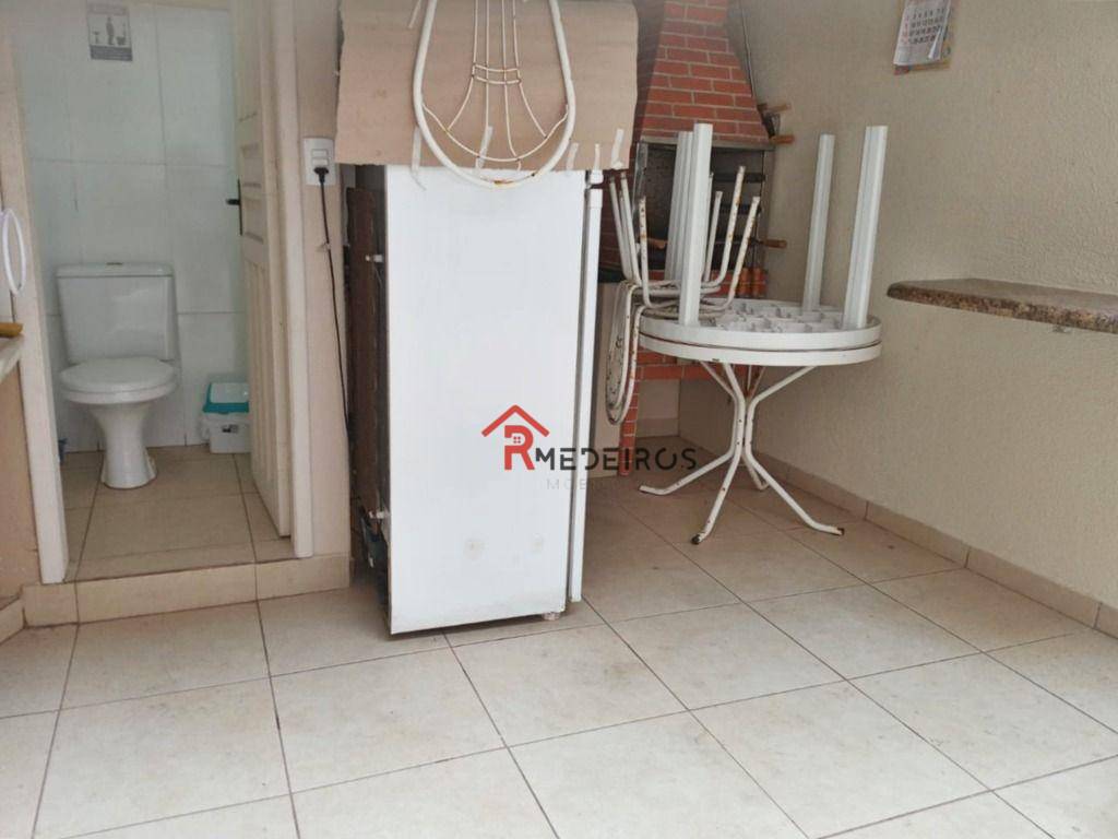 Apartamento à venda com 2 quartos, 66m² - Foto 11