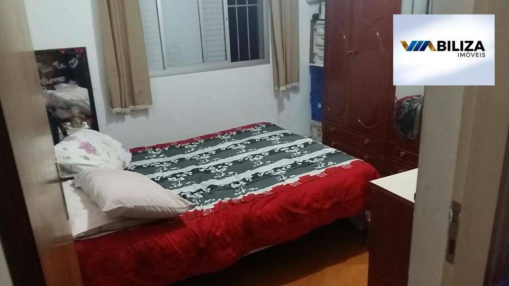 Apartamento à venda com 3 quartos, 90m² - Foto 4