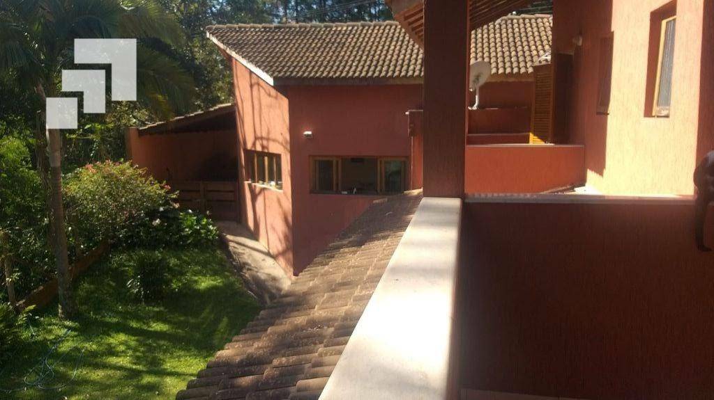 Casa de Condomínio à venda com 4 quartos, 305m² - Foto 30