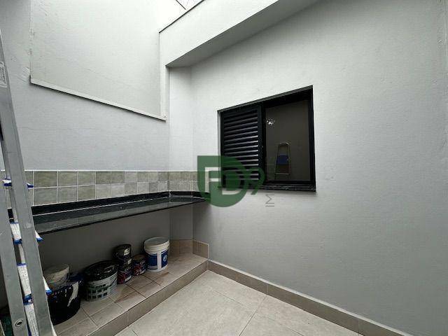 Casa à venda com 2 quartos, 165m² - Foto 38