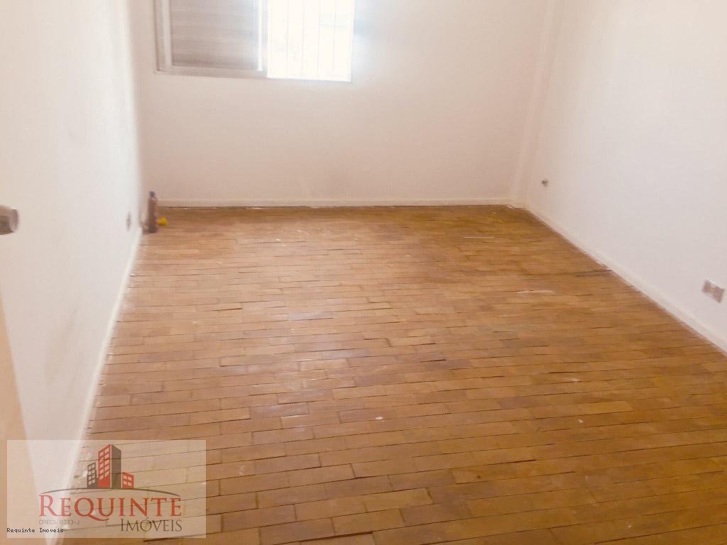 Apartamento à venda com 2 quartos, 75m² - Foto 9