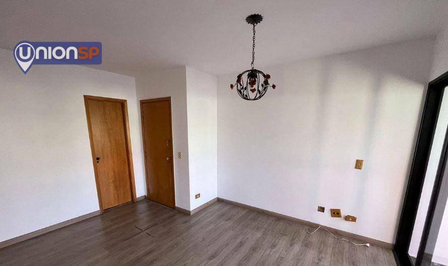 Apartamento à venda com 3 quartos, 87m² - Foto 2