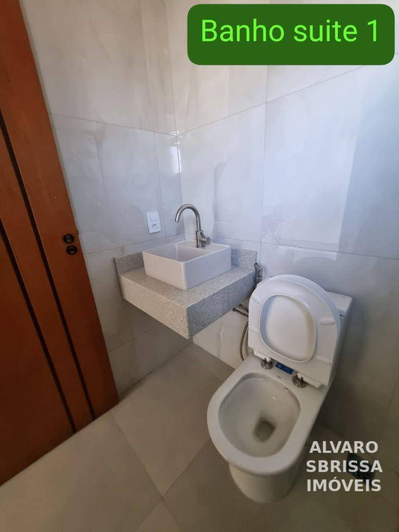 Casa de Condomínio à venda com 3 quartos, 214m² - Foto 15