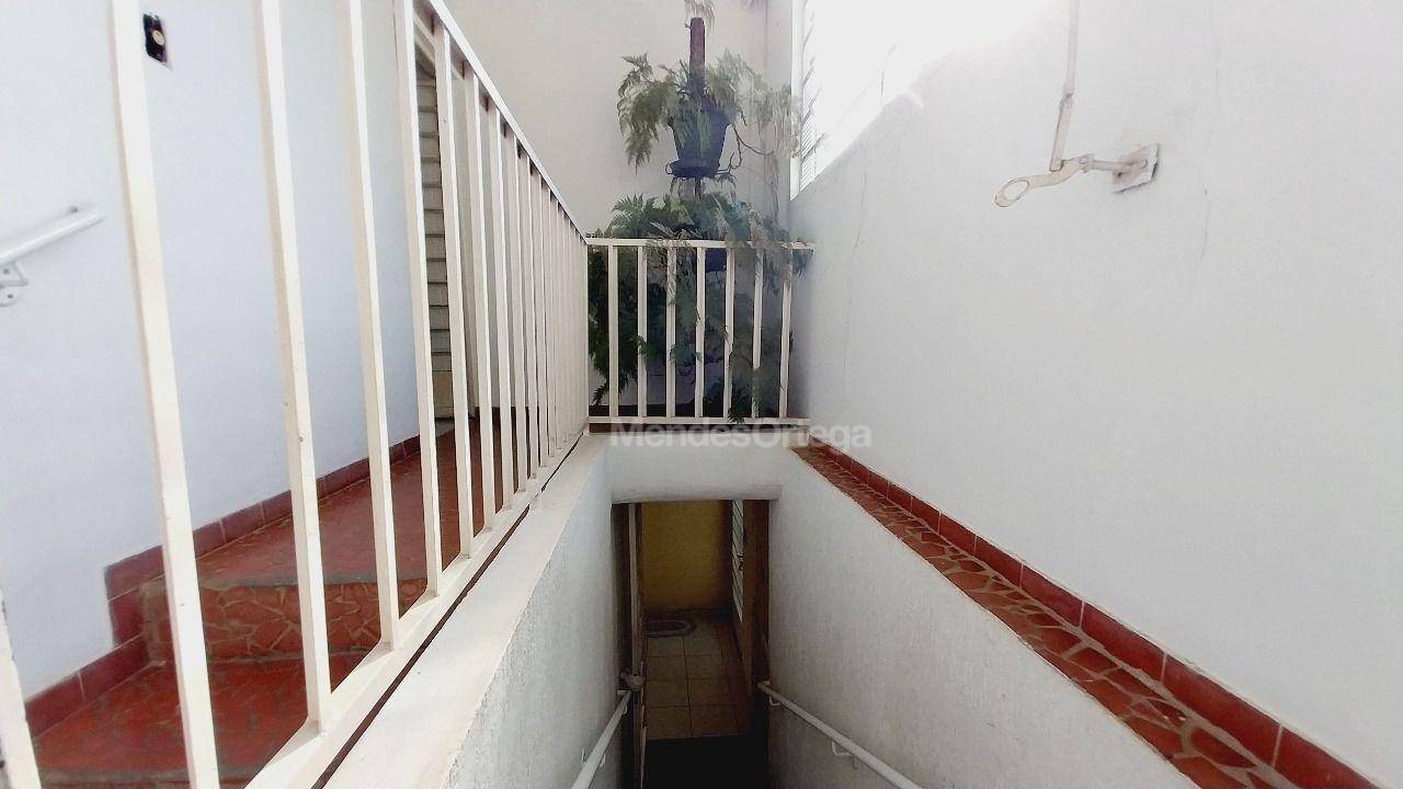 Casa à venda com 4 quartos, 412m² - Foto 25