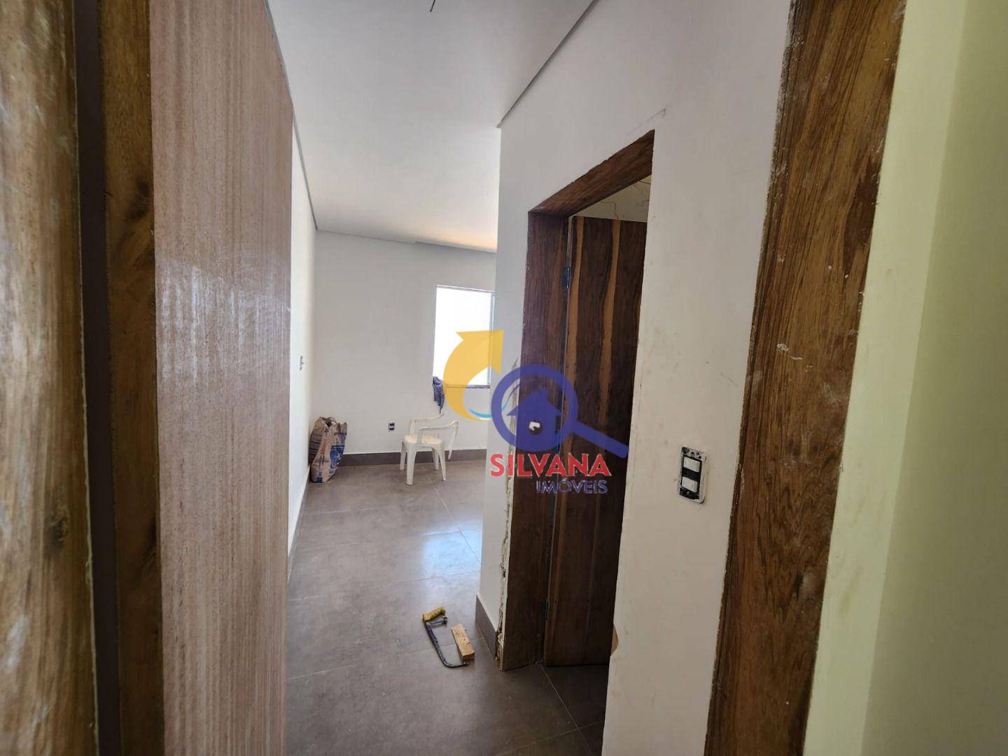 Casa à venda com 3 quartos, 90m² - Foto 24