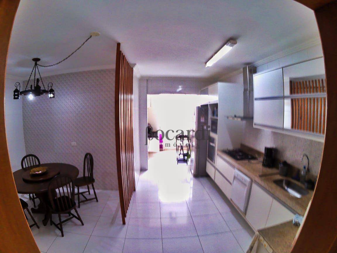 Apartamento à venda com 3 quartos, 165m² - Foto 5