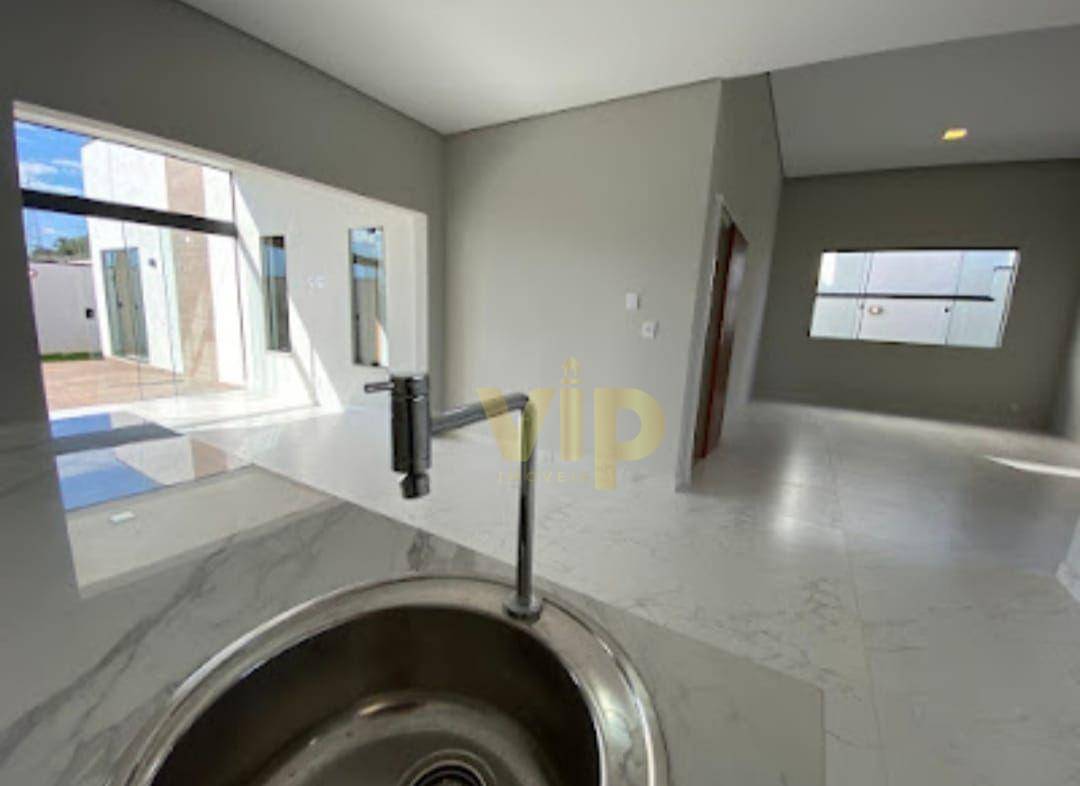 Casa à venda com 3 quartos, 180m² - Foto 6