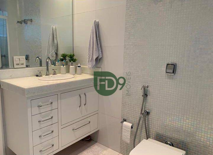 Apartamento à venda com 3 quartos, 165m² - Foto 5