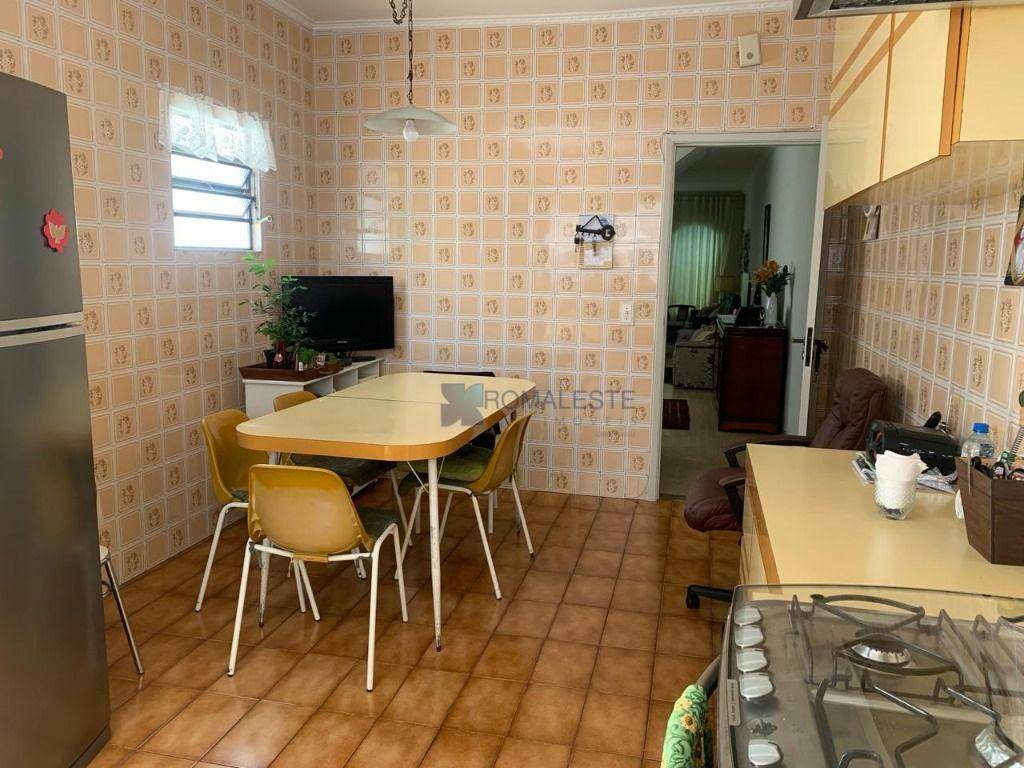 Sobrado à venda com 3 quartos, 180m² - Foto 8