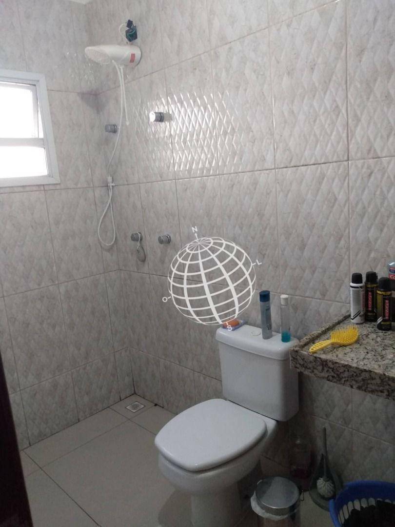 Casa à venda com 3 quartos, 100m² - Foto 3