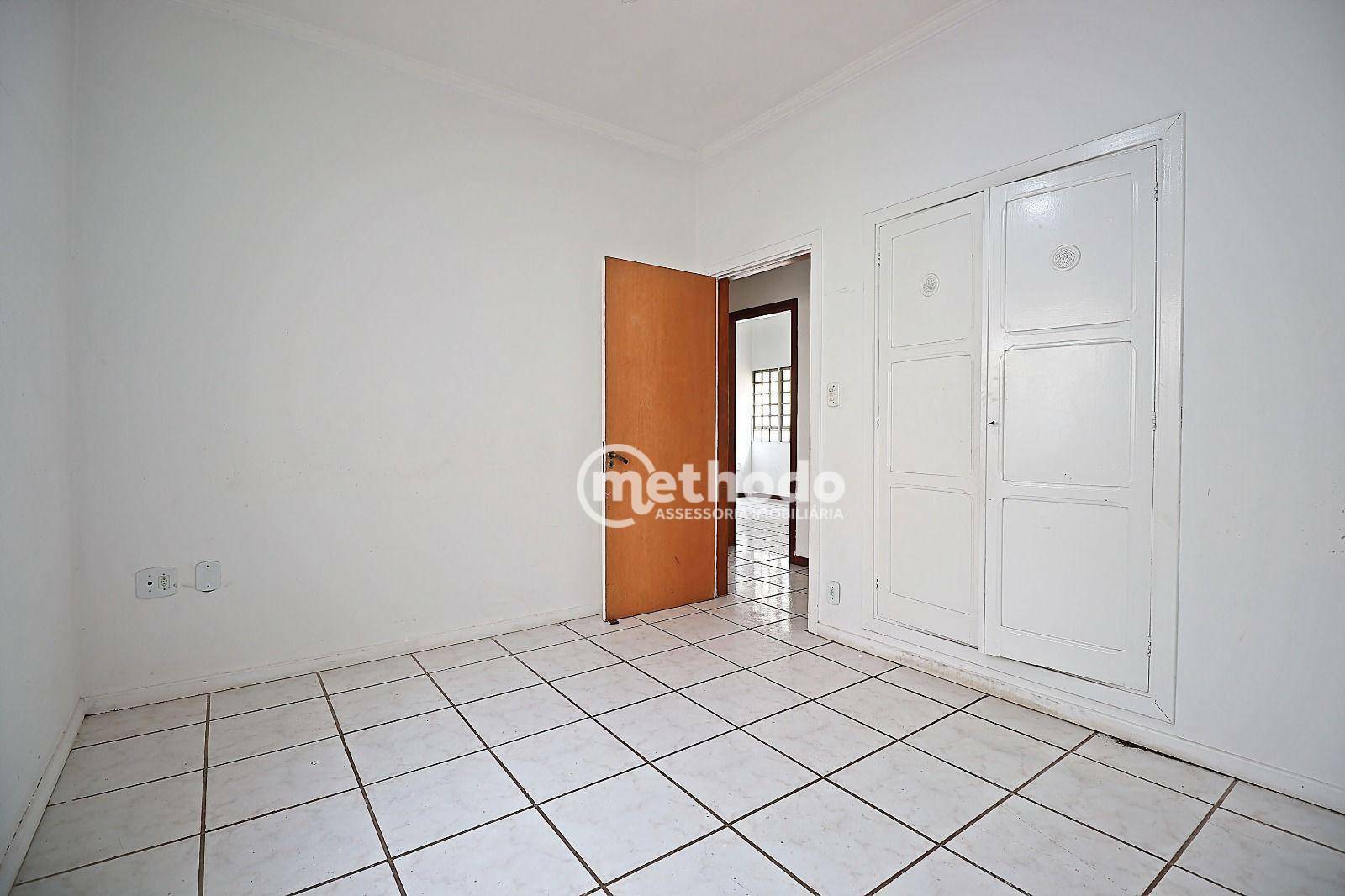 Casa para alugar com 3 quartos, 182m² - Foto 12