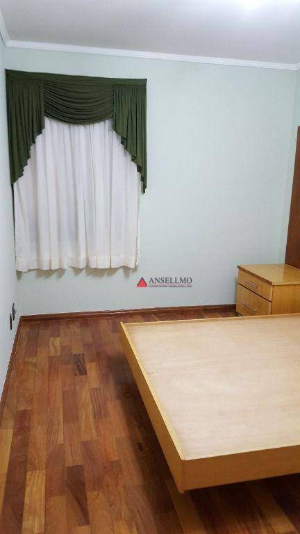 Apartamento para alugar com 3 quartos, 100m² - Foto 17