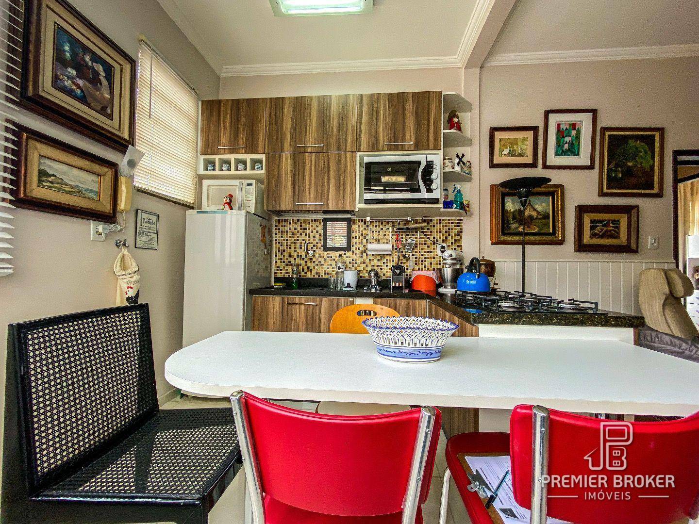 Apartamento à venda com 2 quartos, 37m² - Foto 4