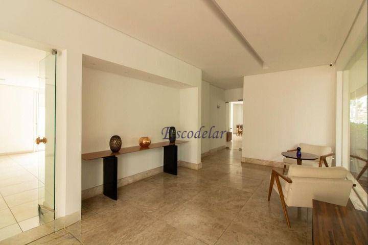 Apartamento à venda com 3 quartos, 145m² - Foto 13