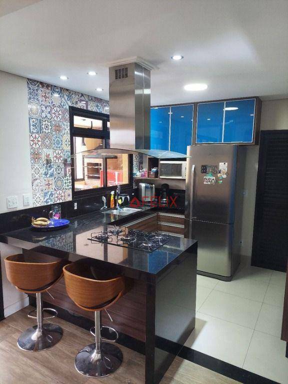 Sobrado à venda com 4 quartos, 215m² - Foto 3