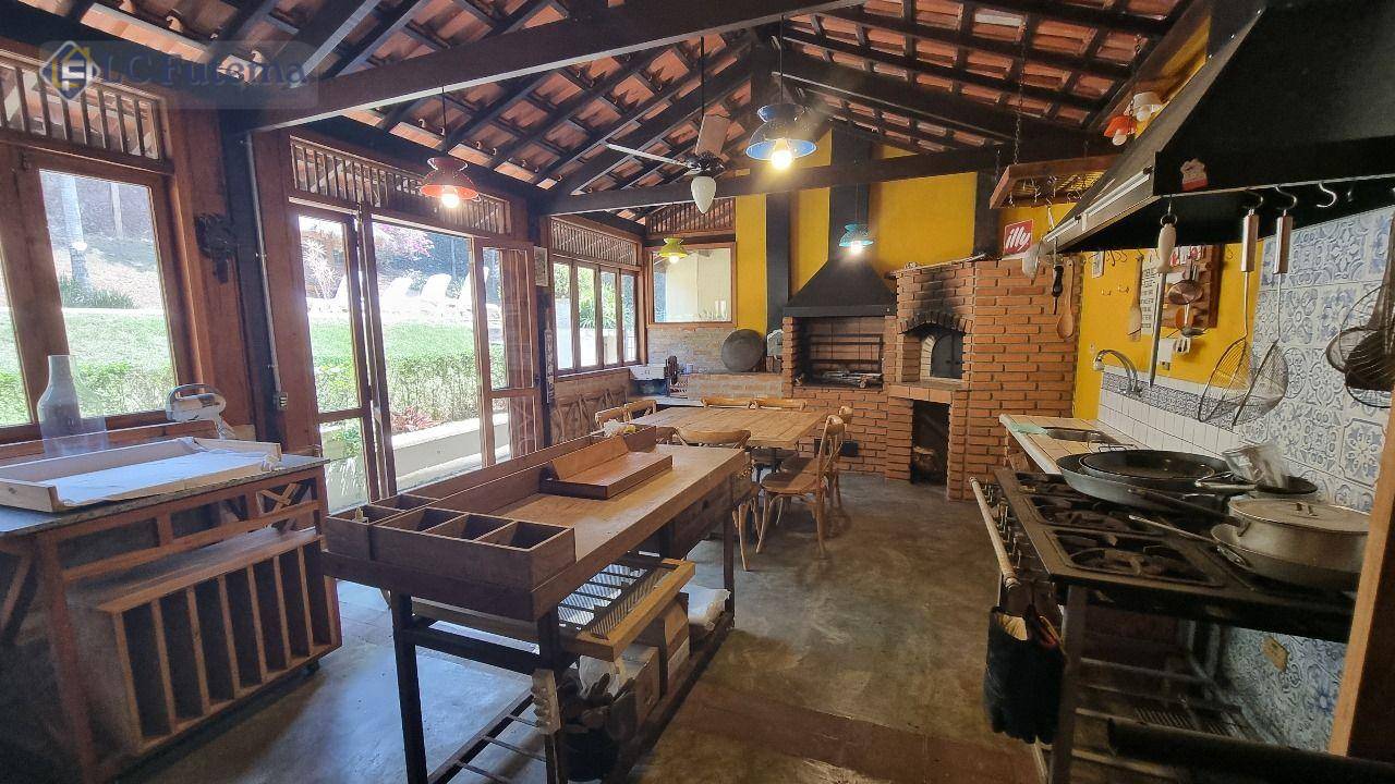 Casa de Condomínio à venda com 4 quartos, 363m² - Foto 8