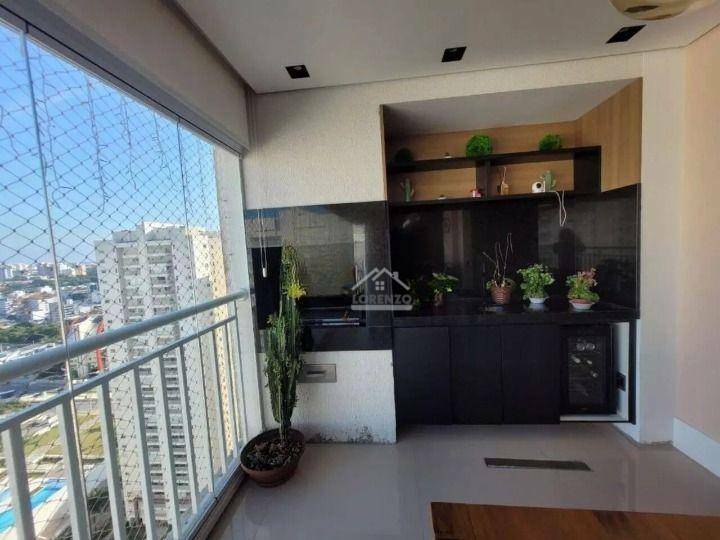 Apartamento para alugar com 3 quartos, 155m² - Foto 5