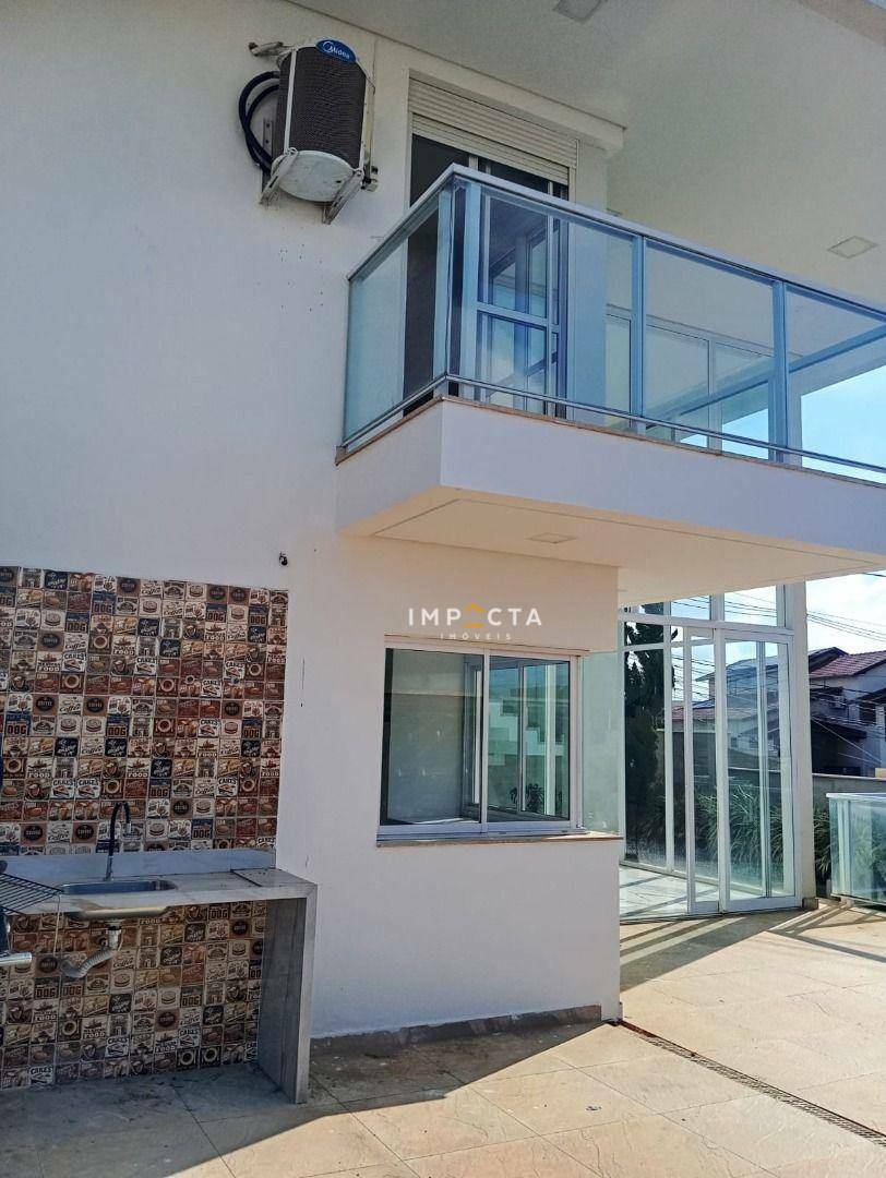 Casa à venda com 3 quartos, 290m² - Foto 8