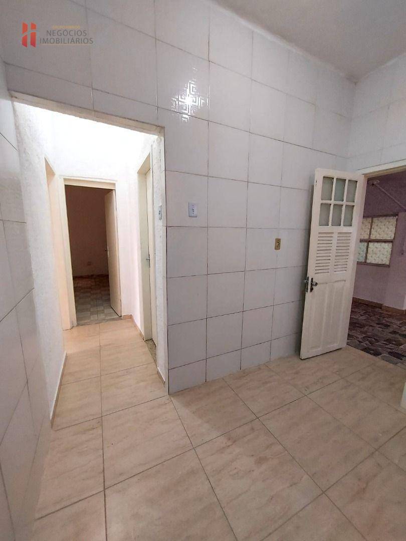 Casa à venda com 3 quartos, 220m² - Foto 19