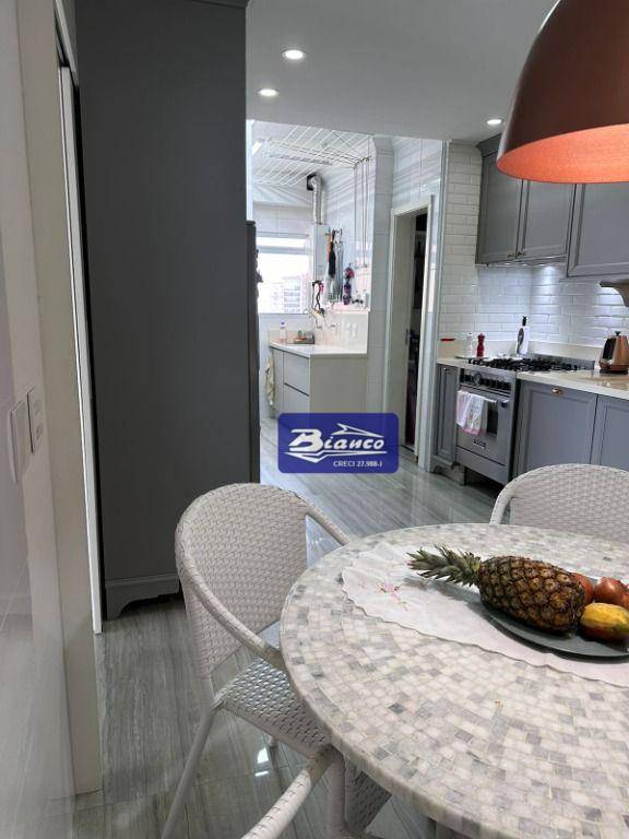 Apartamento à venda com 4 quartos, 185m² - Foto 15