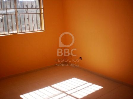 Apartamento à venda com 2 quartos, 60m² - Foto 3