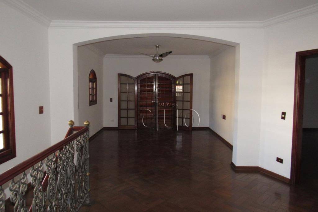 Casa à venda com 3 quartos, 326m² - Foto 5