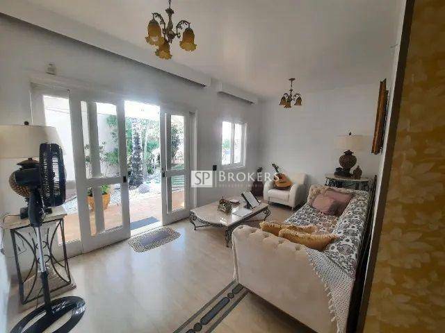 Casa à venda com 3 quartos, 360m² - Foto 12