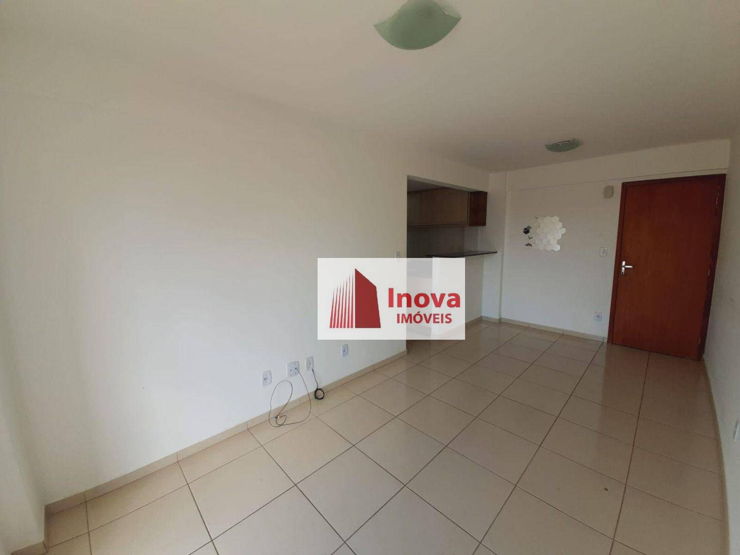 Apartamento à venda com 2 quartos, 74m² - Foto 3