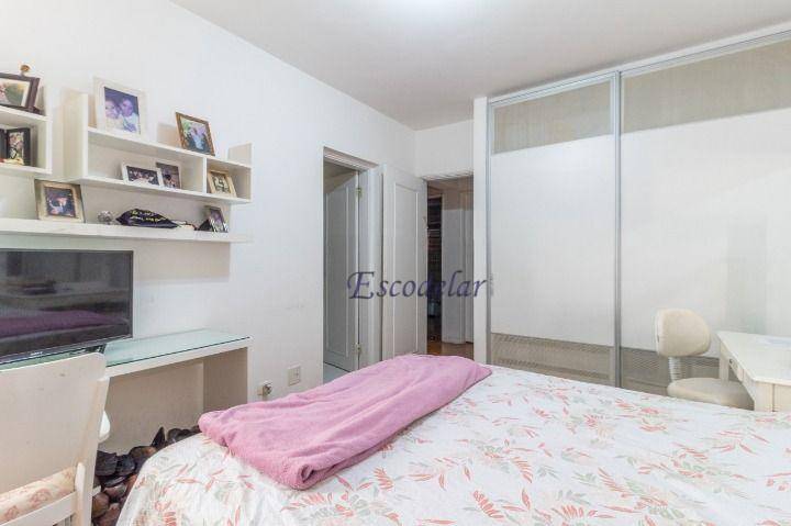 Apartamento à venda com 4 quartos, 270m² - Foto 32