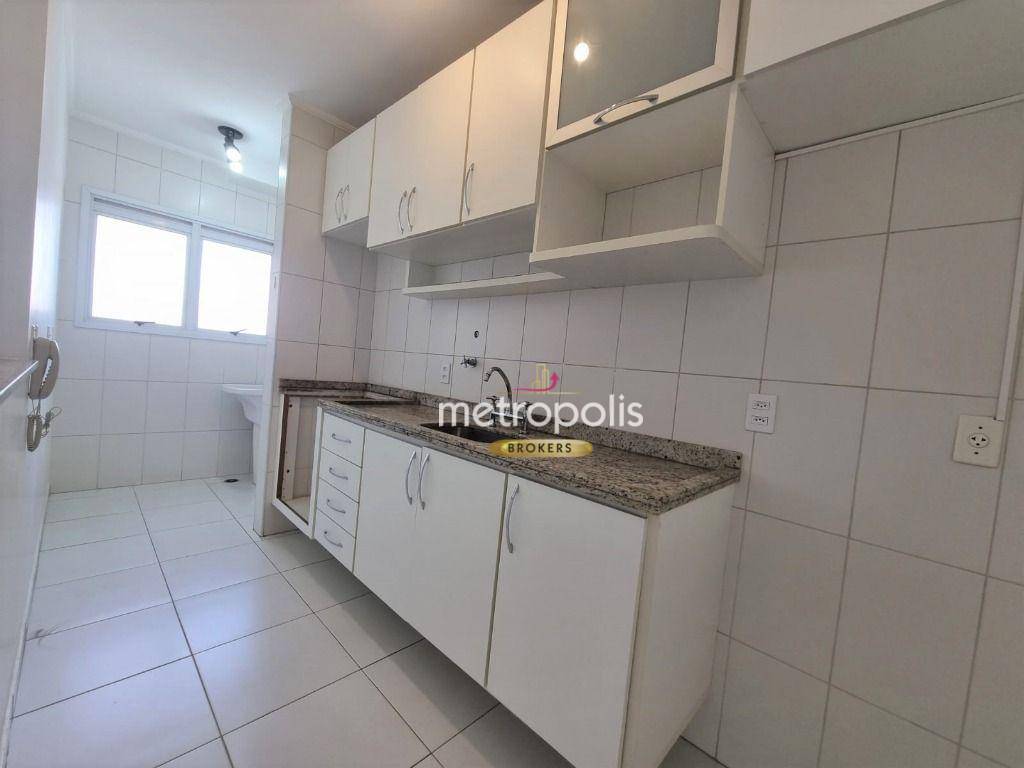 Apartamento para alugar com 2 quartos, 64m² - Foto 6