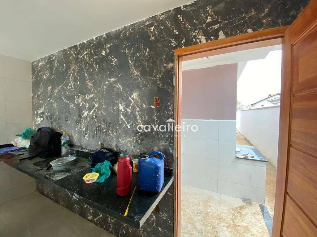 Casa à venda com 2 quartos, 112m² - Foto 3