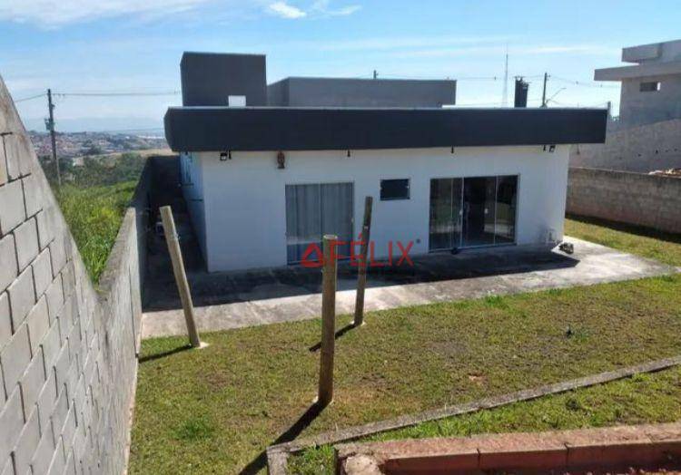 Casa de Condomínio à venda com 3 quartos, 215m² - Foto 7