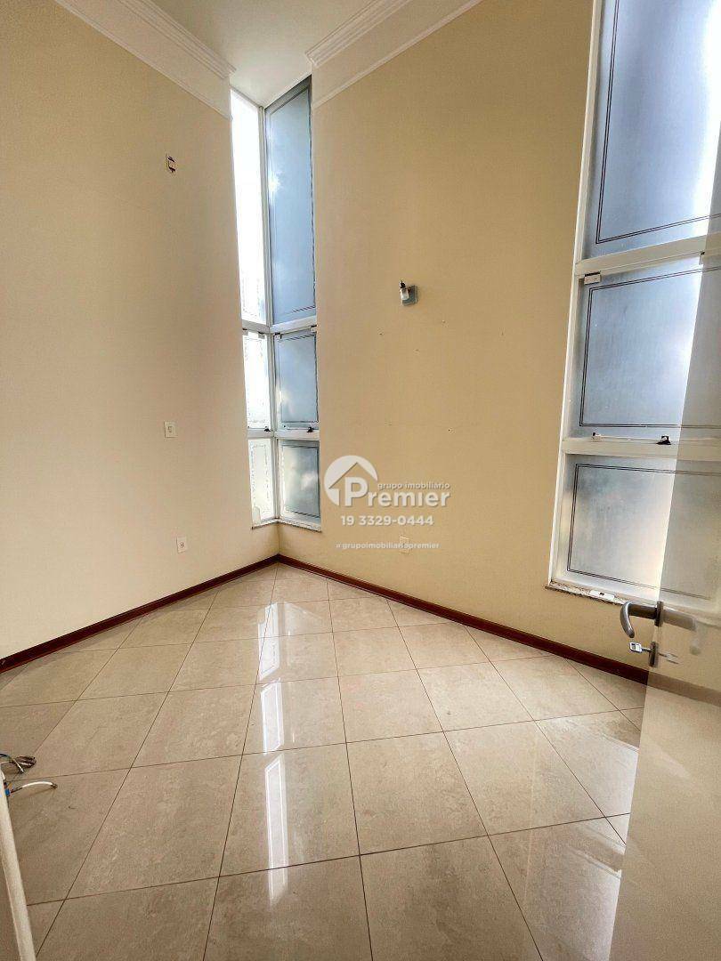 Casa à venda e aluguel com 3 quartos, 357m² - Foto 3