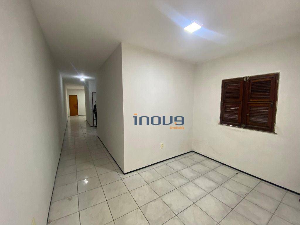 Casa à venda e aluguel com 3 quartos, 80m² - Foto 17